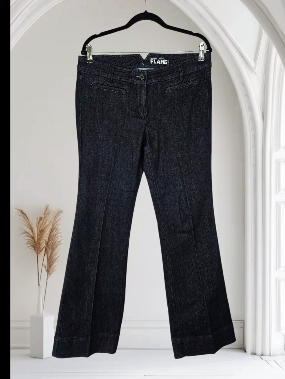New York & Co Jeans Low-rise Skinny Flare Leg Dark Blue Size 8